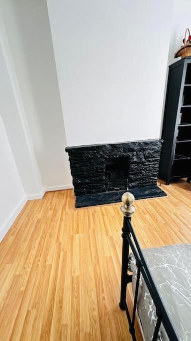 Apartment 3 Bed House East *