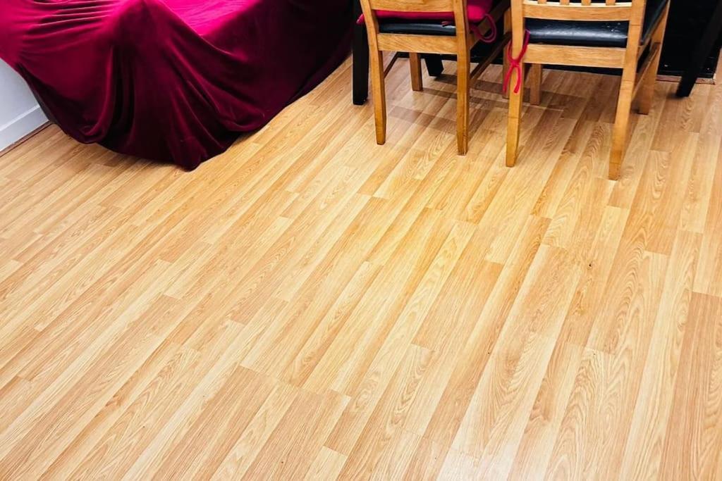 3 Bed House East